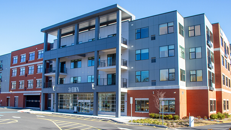 34 Eden River Park exterior.